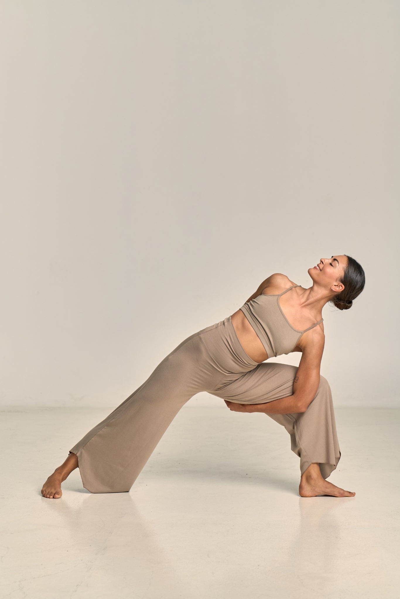 Pantalón Flare Maya Arcilla