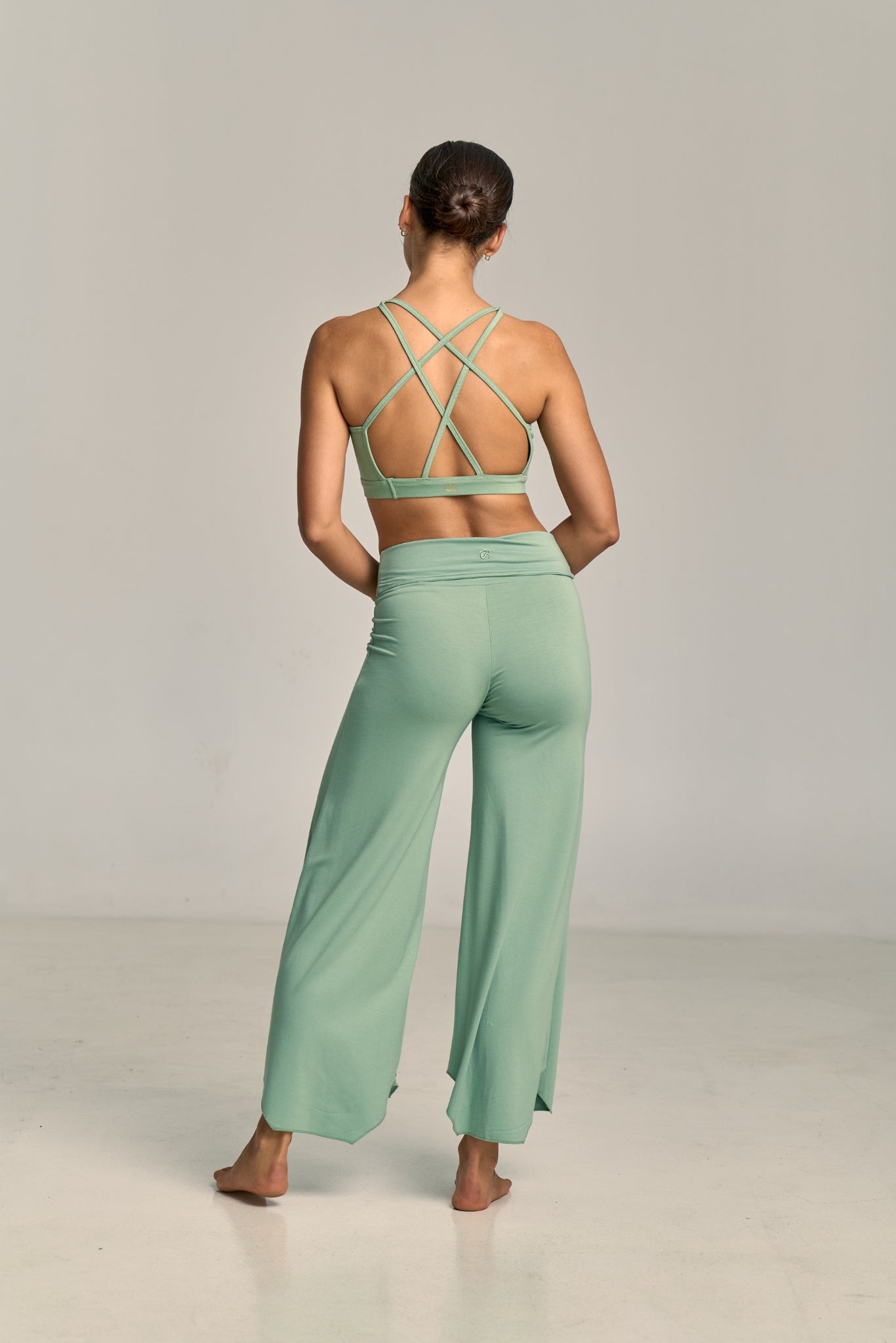 Pantalón Flare Maya Salvia