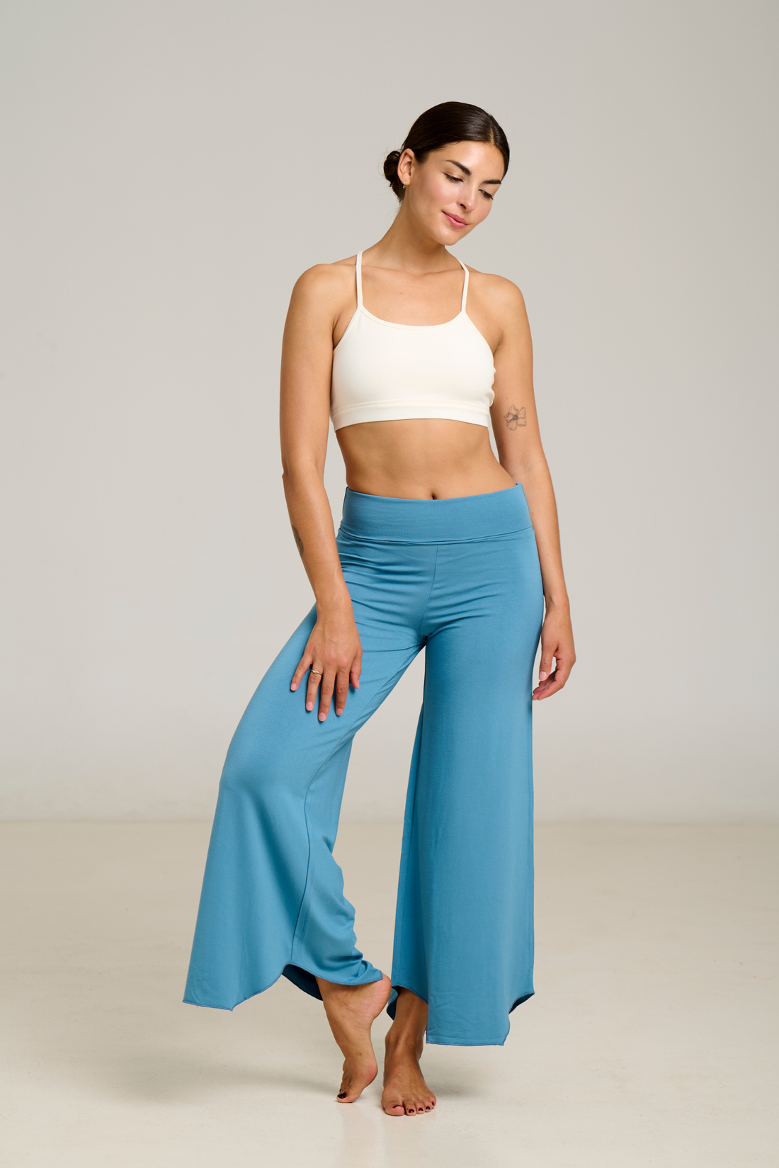 Pantalón Flare Maya Azul Piedra