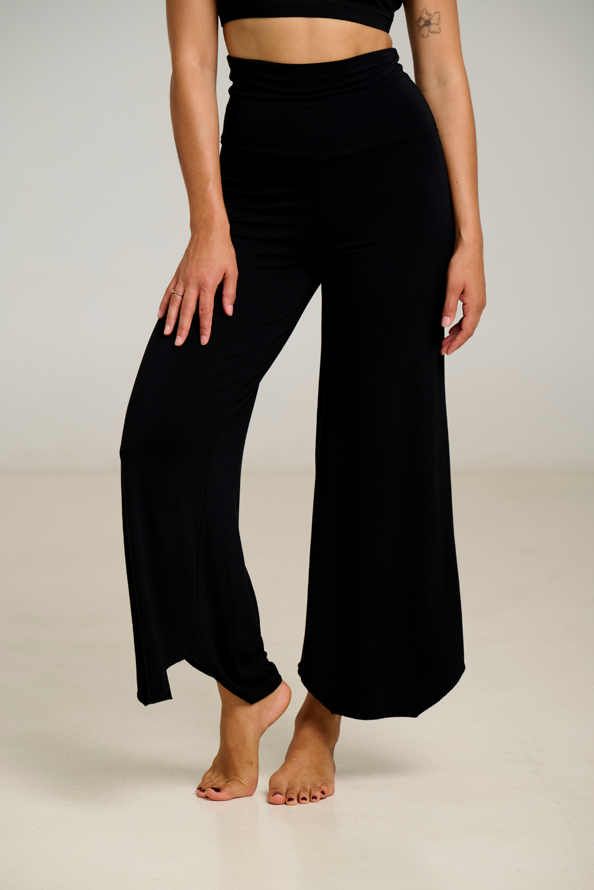 Pantalón Flare Maya Negro