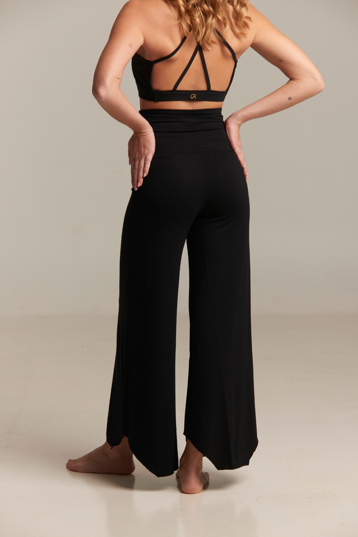 Pantalón Flare Maya Negro