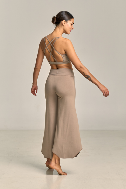Pantalón Flare Maya Arcilla