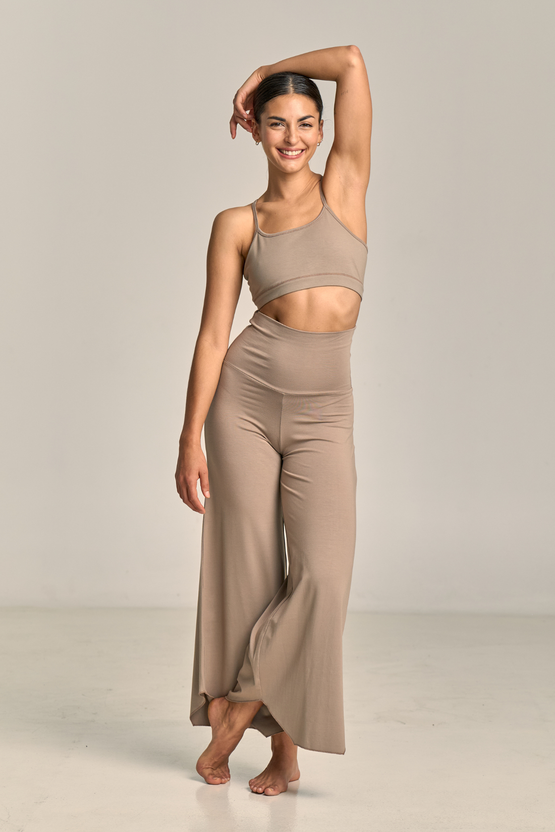 Pantalón Flare Maya Arcilla