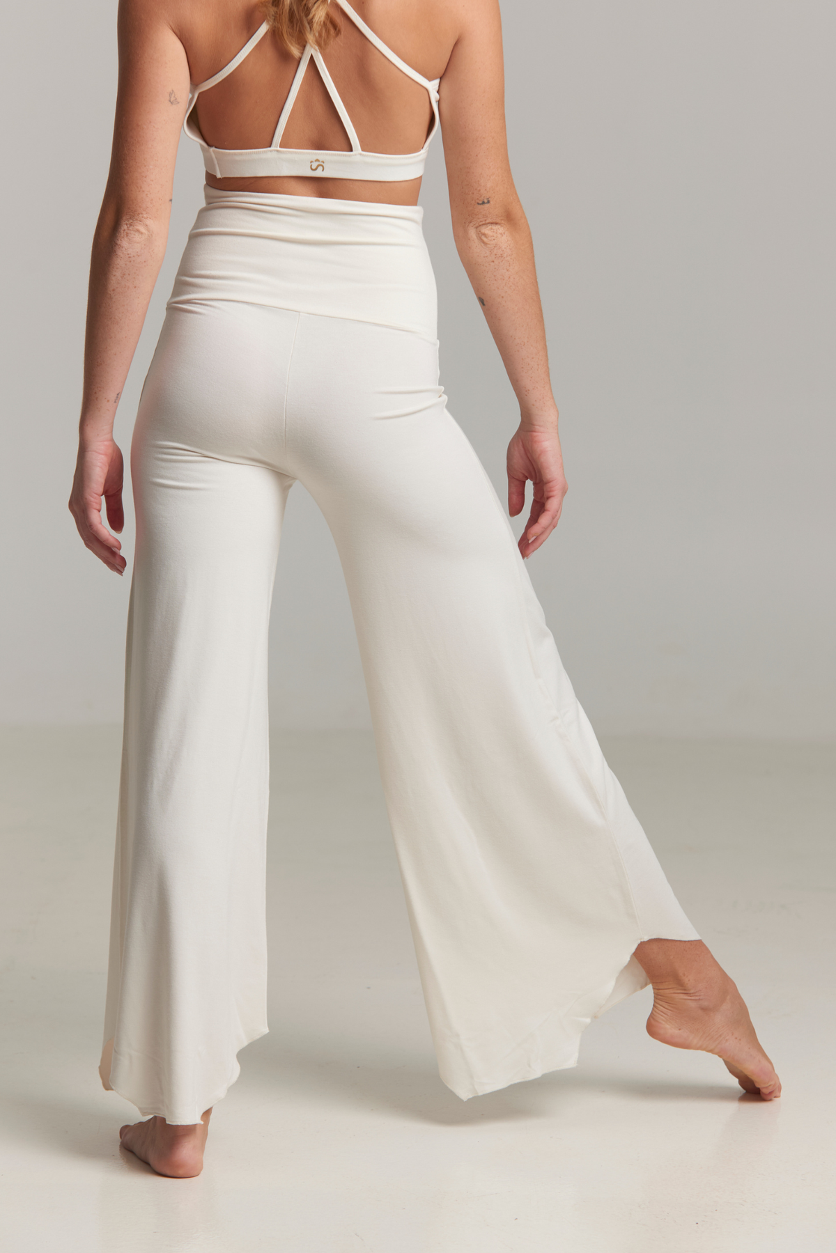 Maya Flare Pant Oat