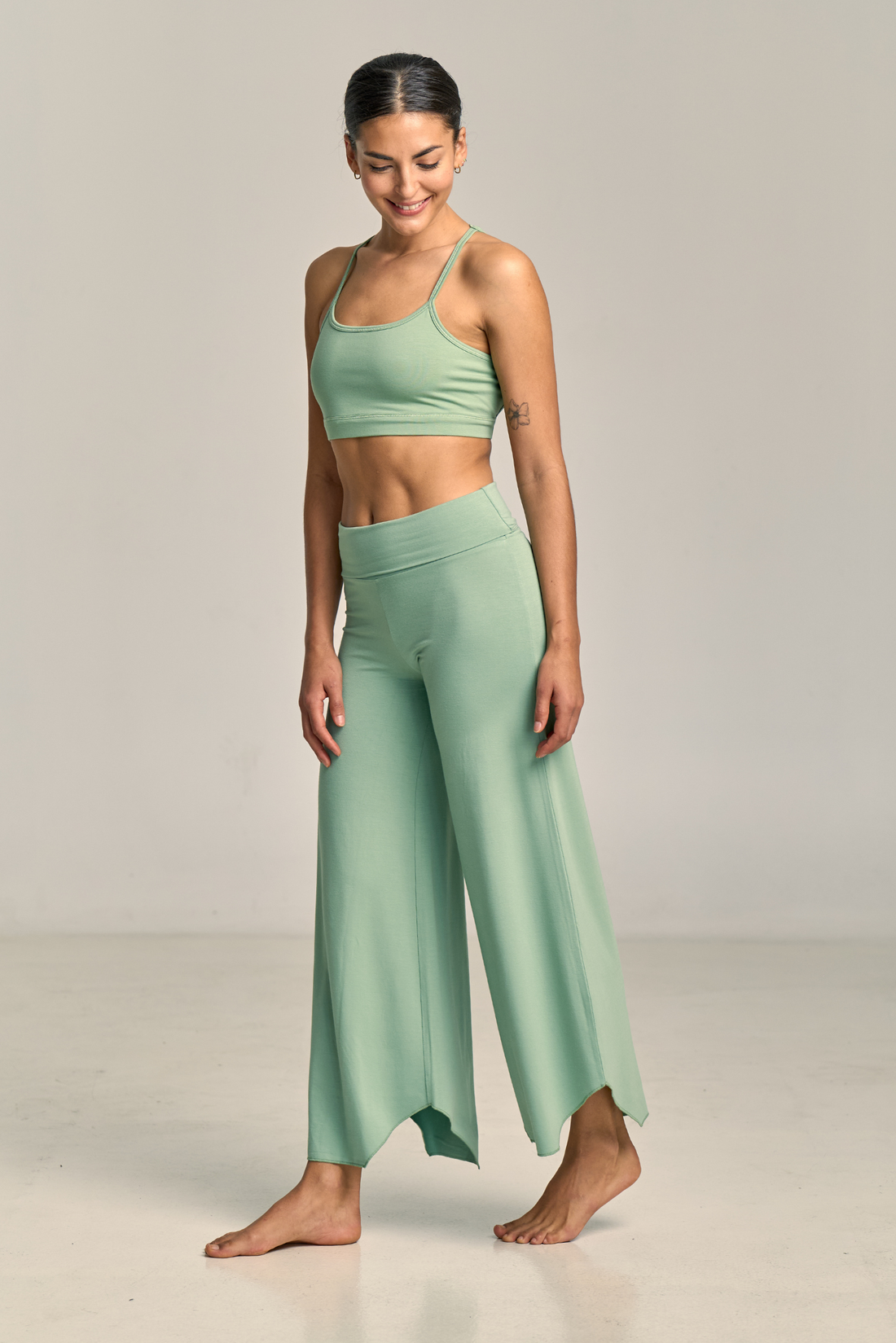 Pantalón Flare Maya Salvia