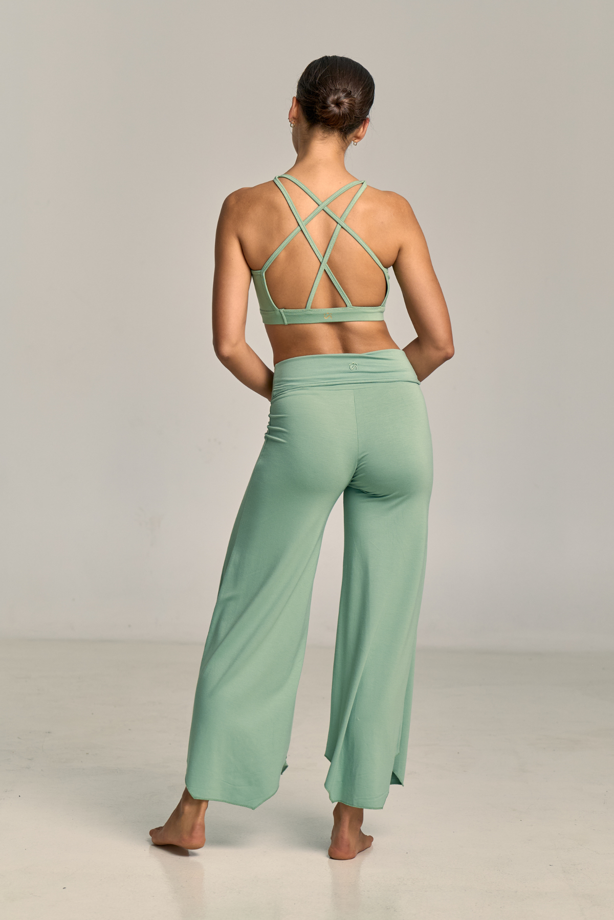 Pantalón Flare Maya Salvia