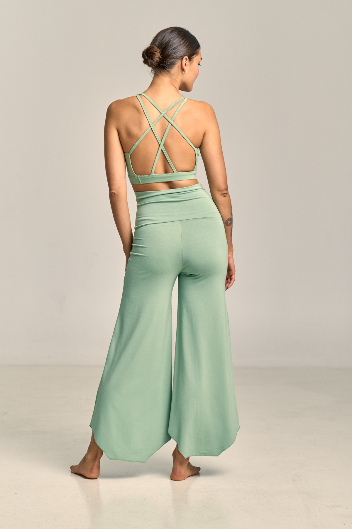 Pantalón Flare Maya Salvia