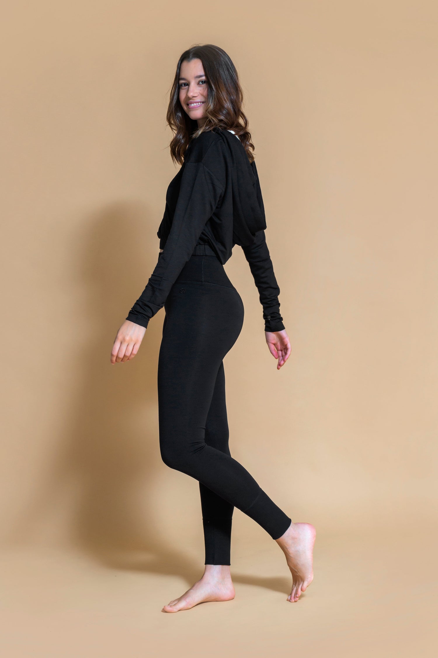 Sudadera Niyama Ropa de Yoga Sostenible y Ética – Shambhala