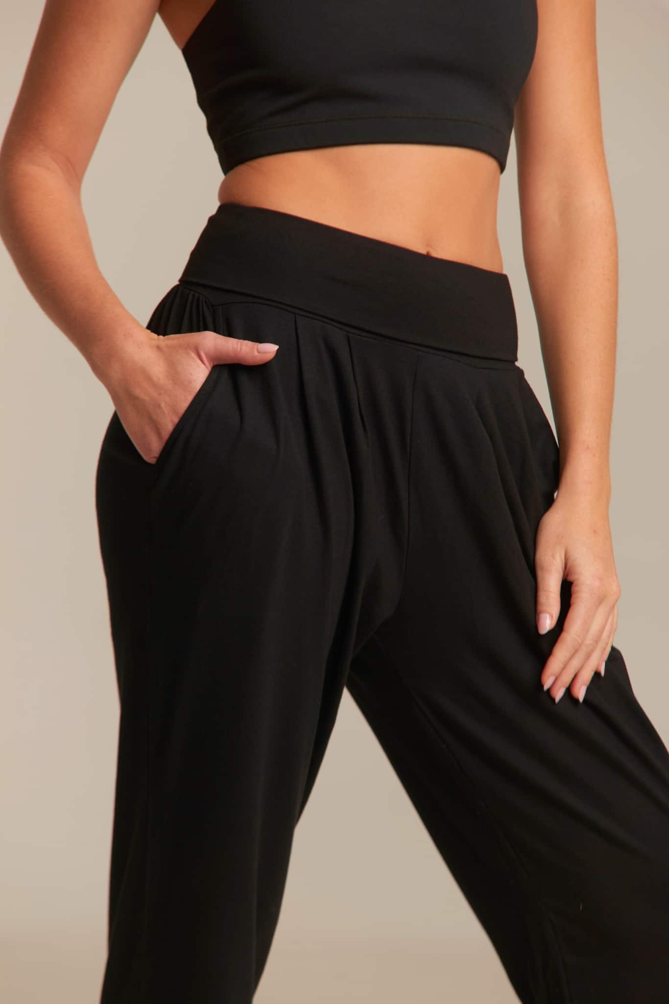 Purusha Harem Pant Black