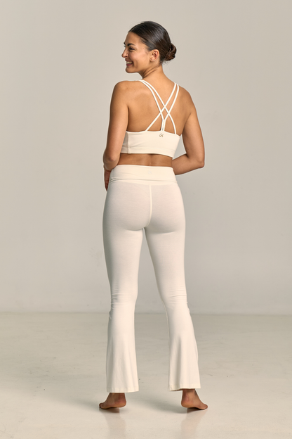 Shakti Flare Pant Oat